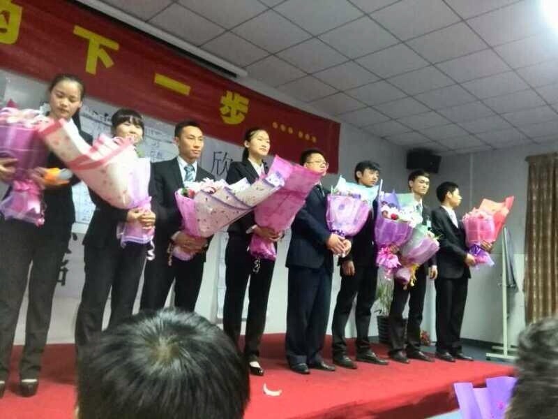 伙伴工业地产教练技术CT1-05学员激情毕业1.jpg 伙伴工业地产教练技术CT1-05学员激情毕业1.jpg